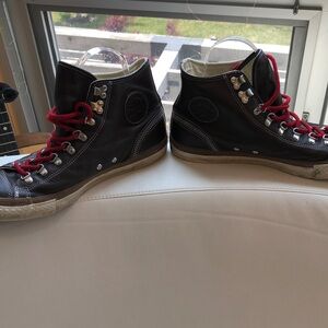 High-Top Converse chuck Taylors Brown Sneakers with Red Laces